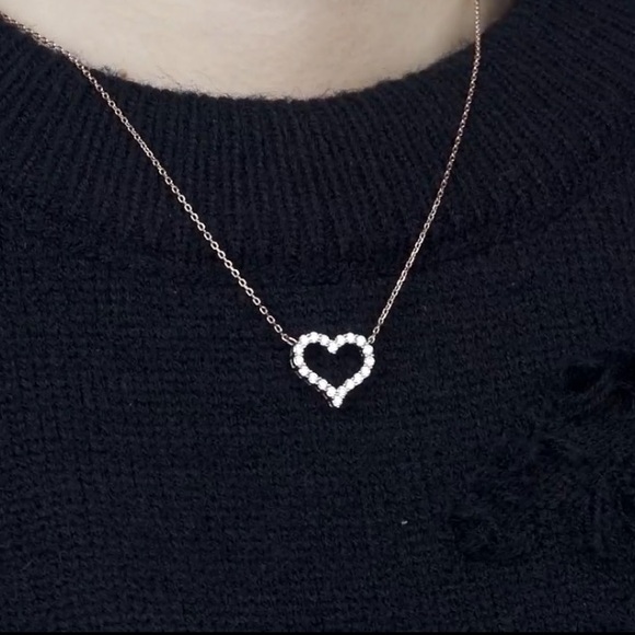 18k Diamond Heart Necklace GRA - Picture 6 of 7